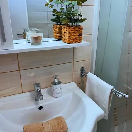 Mikszath Apartman Appartement