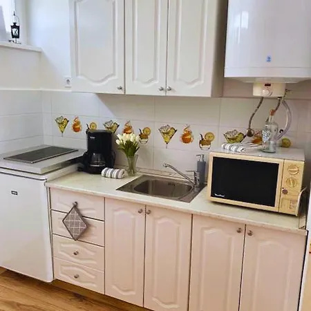 Appartement Mikszath Apartman *